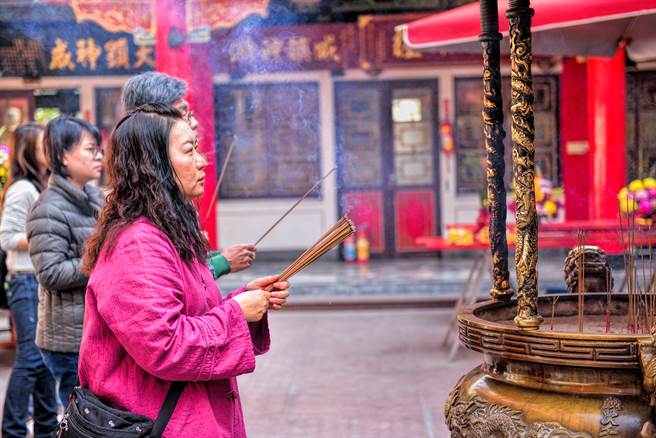 小孟老師指出生肖屬雞、兔、猴、豬和虎的人在開工之後，財運都會大幅上升，除了正財之外，投資理財的偏財運勢也相當旺盛。(示意圖/達志影像)