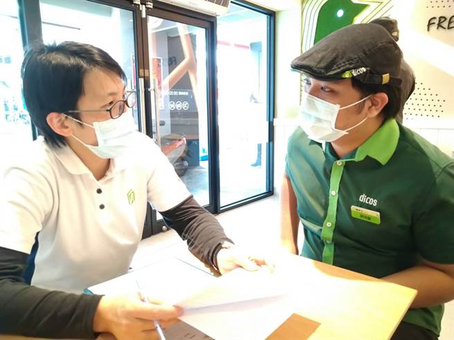 正式升为储备干部是阿智对自己期许的第一步(顶新和德文教基金会提供)