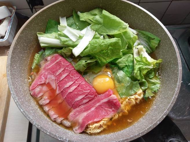 原PO分享麵照，意外引起网友迴响。（翻摄全联消费经验老实说脸书）