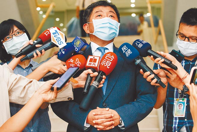 根据NCC统计，全年度各月报导量最高者为卫福部长陈时中，拿下5个月冠军。（郭吉铨摄）