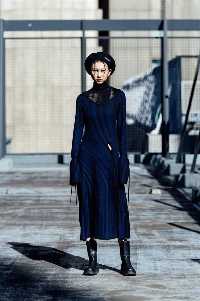 图三：SYZYGY运用独特的立体印花，使其产生数位感的残影效果。（SYZYGY提供）