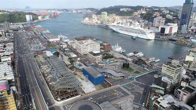 基隆转运站工程基地位于市区交通枢纽，主体为2层楼建筑物。（基隆市政府提供／陈彩玲基隆传真）