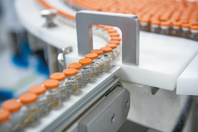 大陆科兴疫苗于知名医学期刊「刺胳针」发表第一、二期临床试验结果。图为北京科兴中维公司。（中新社）