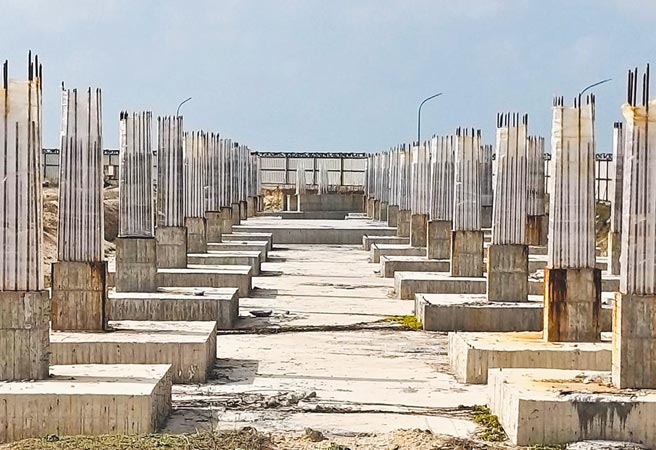 远航集团旗下桦澎开发公司澎湖重光开发案仲裁结果出炉，县府获赔1.6亿多元。（陈可文摄）