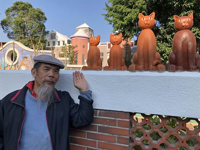 金門藝術家吳鼎信運用巧思替入選全台10大觀光小城、經典小鎮的后浦城區，妝點出1處讓遊客在轉角遇到驚喜的打卡新熱點。（李金生攝）