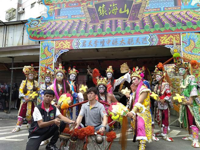 古桃城山海镇什家将登录为嘉义市无形文化资产。（廖素慧摄）