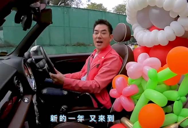 任贤齐日前推出新歌〈恭喜新年好〉。（翻摄任贤齐脸书）