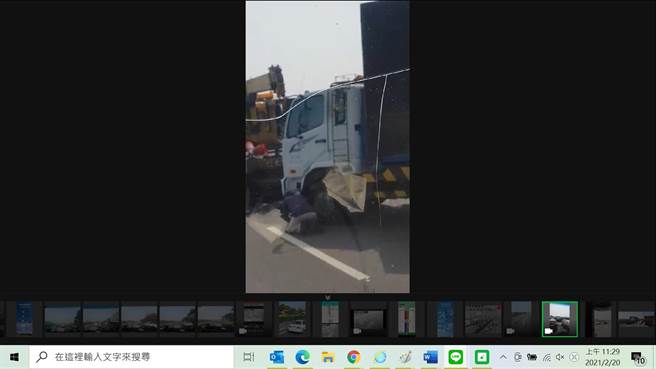 西滨快速道联结货柜车等3大1小连环追撞  伸港段全线封闭。（彰化踢爆网提供／吴敏菁彰化传真）