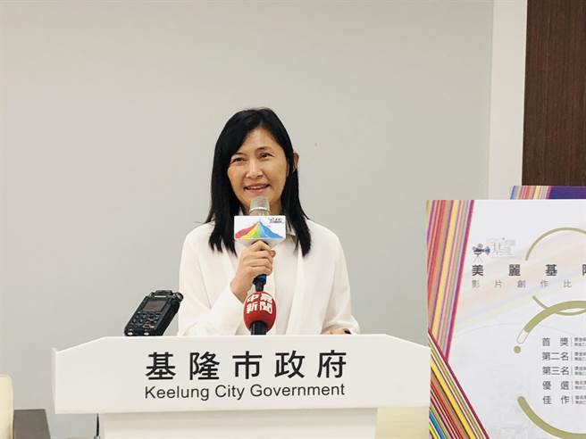 外傳回鍋高雄選立委，被視為基隆市長林右昌左右手的基隆市觀銷處長曾姿雯指出，現在講都太早，先做好自己本分。（吳康瑋攝）