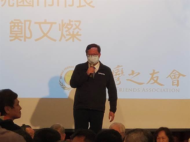 总统肯定桃医处理  指「郑文灿看起来卡瘦一点」。曾薏苹摄