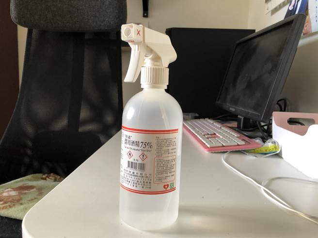 藥用酒精(圖／吳靜君攝)