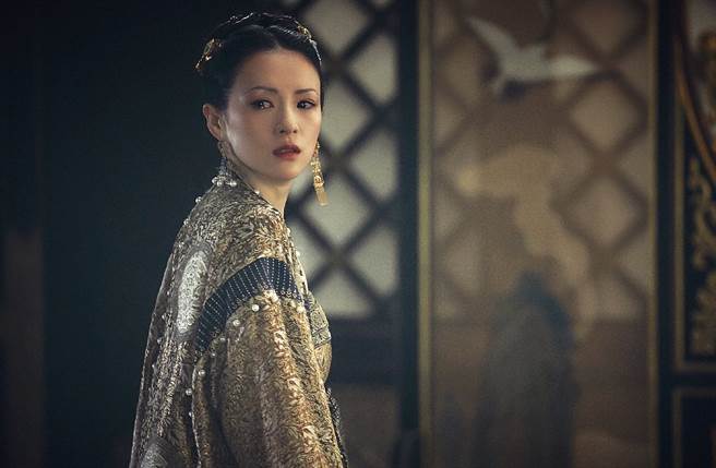 章子怡拍《上阳赋》时重摔负伤，至今2年未癒。(翻摄自《上阳赋》微博)