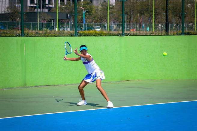 Victor.ly杯国际网球赛台中登场 ，全国逾400名好手热烈响应。（台中市政府提供）