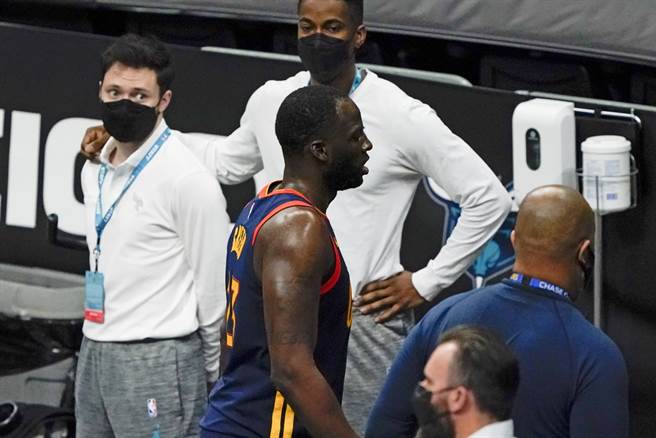 勇士前锋卓雷蒙格林的衝动行为，让勇士莫名其妙输球。(美联社)