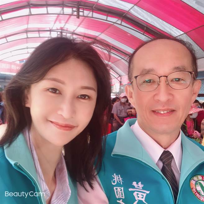 qn的爸爸是民进党桃园市议员黄景熙。(翻摄自 黄拉结脸书)