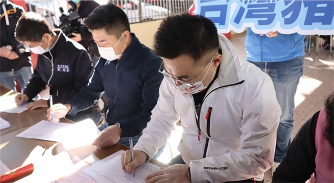 前立委顏宽恒在脸书公开表态，党主席支持江启臣。（翻摄自顏宽恒脸书）