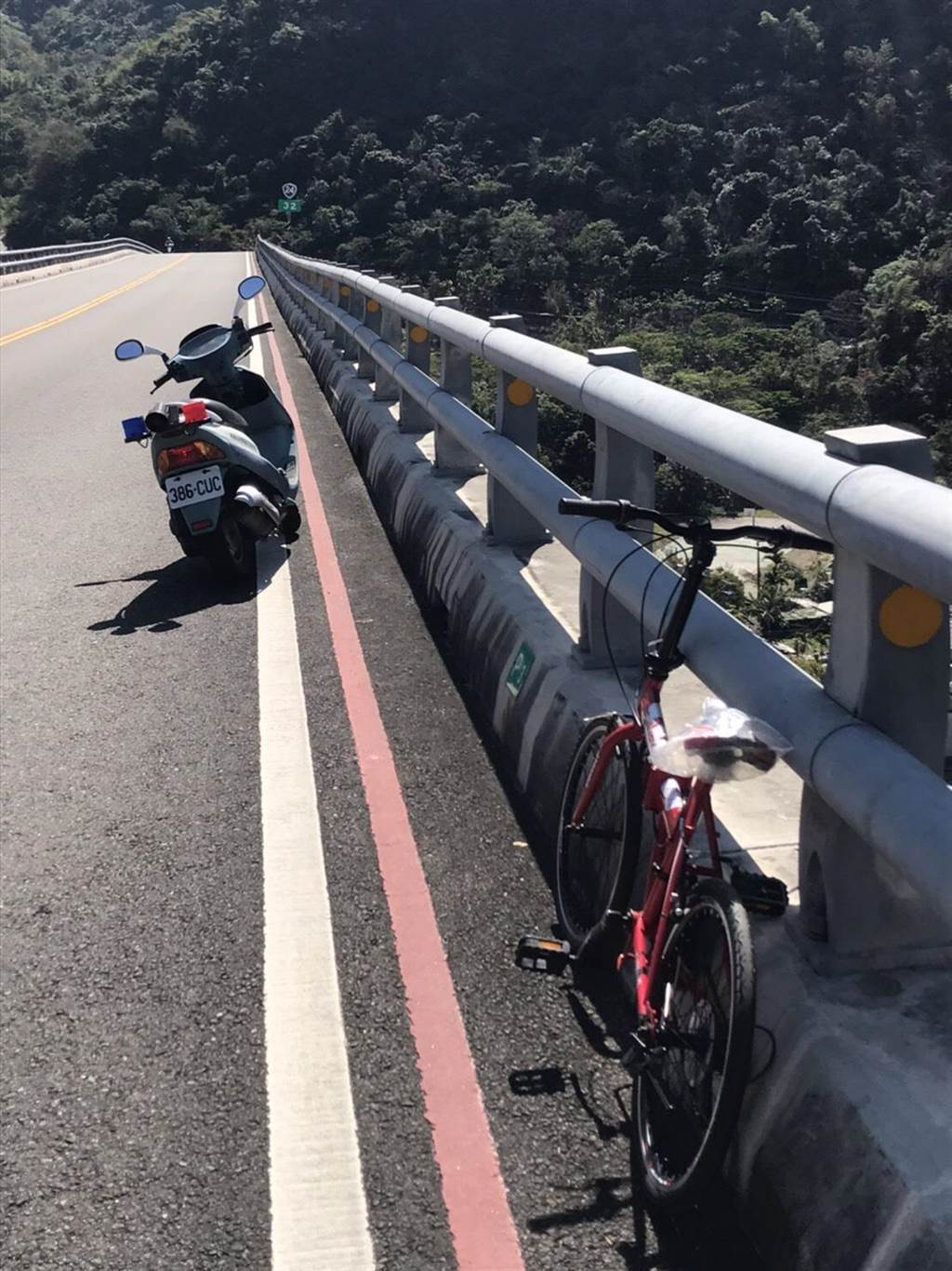 台湾最高桥谷川大桥传坠桥事件单车骑士坠99米深山谷亡 社会 中时