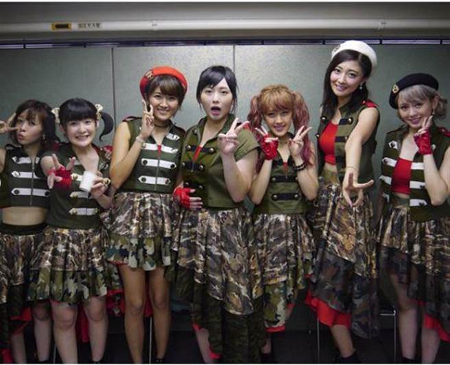 Berryz工房德永千奈美引退 留学完毕上班去。（图／取自IG）