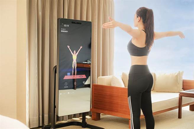 （晶華酒店攜手喬山健身科技推出「魔鏡健身之旅」。圖／台北晶華酒店提供）