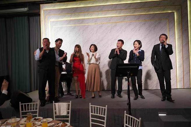 藍白合？民眾黨搶先一天幫柯文哲出手(圖/愛傳媒提供)