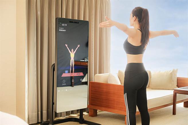 晶華酒店攜手健身品牌JOHNSON喬山健身科技推出「魔鏡健身之旅」住房專案。（晶華提供）