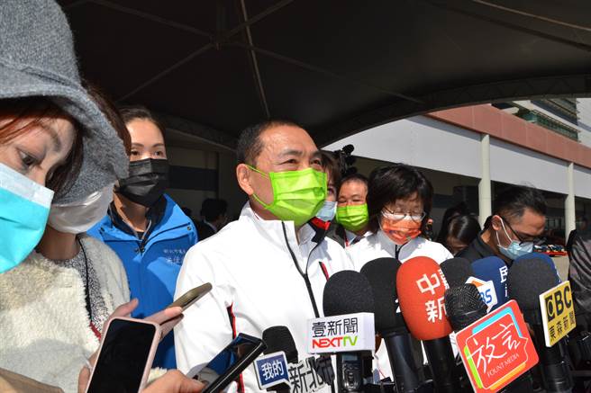 民進黨內部民調指陳時中滿意度超過7成，有望成為下屆縣市首長選舉強勢候選人。新北市長侯友宜今表示，有心願意為新北市做事，我都非常歡迎。（記者蔡雯如攝）