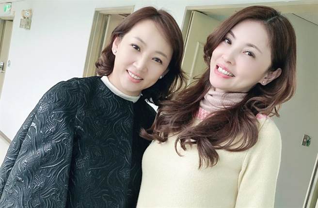 何如芸大爆闺蜜郁方的婆媳关系，透露郁方总被婆婆称讚，公婆对待她的朋友，也犹如自己朋友一般。(翻摄自何如芸脸书)