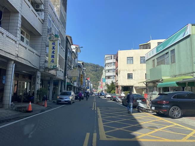 台湾自来水公司第3区管理处将汰换苗栗县大湖乡中原路、中正路及周边部分巷道的自来水管线，预计草莓季末3月后进场施工。（巫静婷摄）