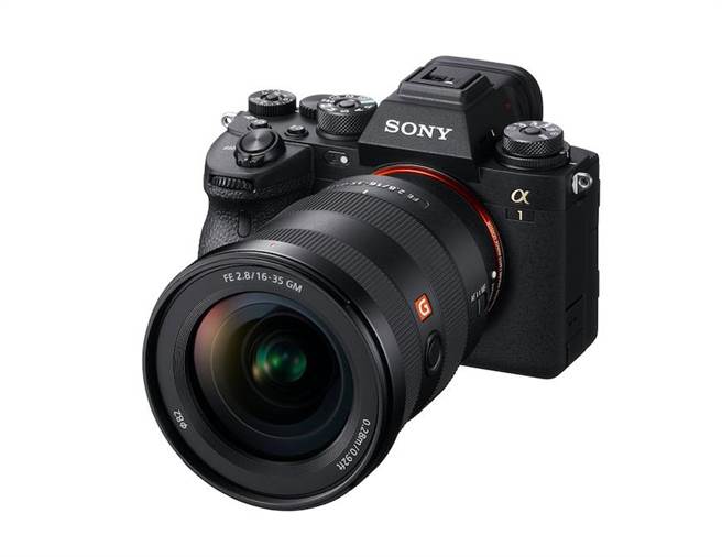 Sony α1，单机身定价17万4980元，3月8日前预购取货当日即可享指定镜头、配件加价购优惠，3月9日起正式上市。（Sony提供）