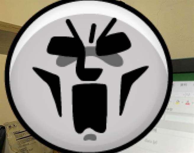 男大生租屋遭爸妈装监视器，朋友都觉得很变态。（图／翻摄自爆料公社）