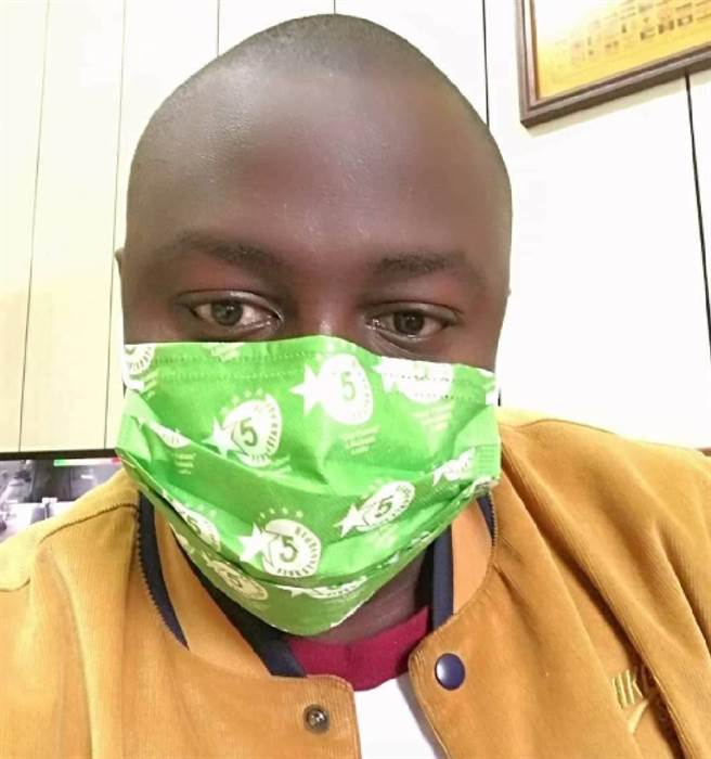 王加烙也嗅到疫情商機，開發出口罩產品。(校方提供／吳建輝彰化傳真)