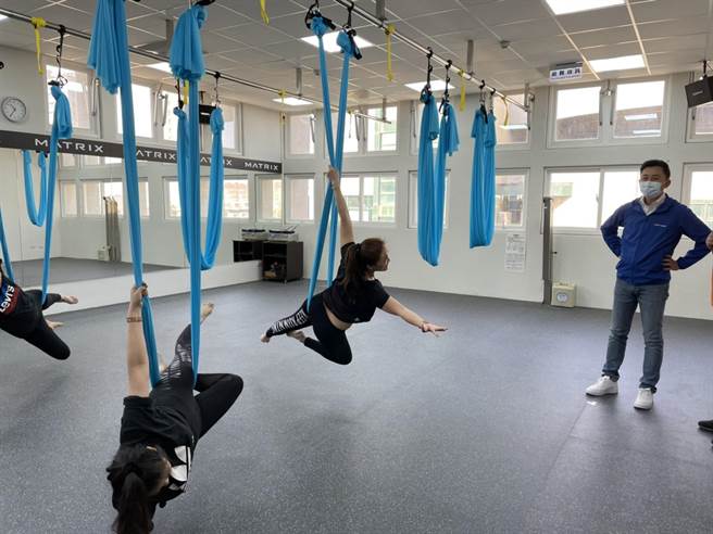 整修后的新科国民运动中心今起试营运，提供7天免费体验场馆设施及课程。（陈育贤摄）