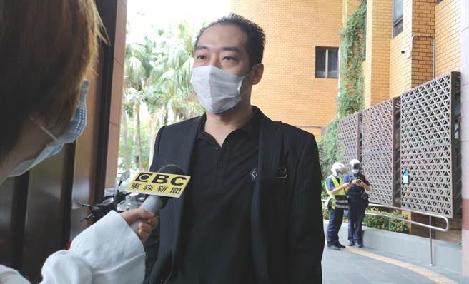 北市某夜店前老板何锦题在脸书上散布疫情谣言，指钱柜SOGO店有人确诊新冠肺炎，遭台北地院依《严重特殊传染性肺炎防治及纾困振兴特别条例》判罚金30万元。（本报资料照片）