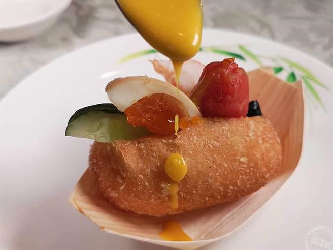 龙虾三明治(摄影：洪书瑱)