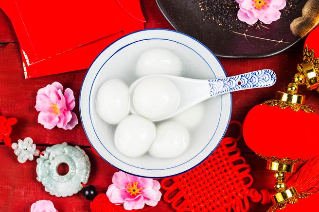 元宵节除了要吃汤圆以外，也是求财、补财库的大好时机。(示意图/达志影像)