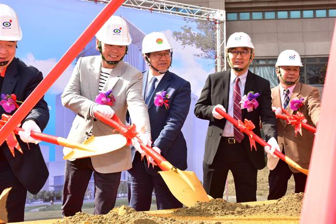慧荣科技将在高铁新竹站牌兴建竹北企业总部，预计2024年启用，24日举办动土典礼。（庄旻静摄）