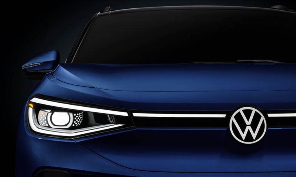 BMW 執行長：特斯拉在電動車界的領導地位很快就會被傳統車廠取代