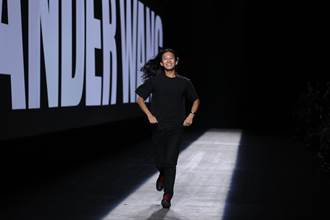 美時尚設計師王大仁再爆醜聞 紐約男學生指控性騷