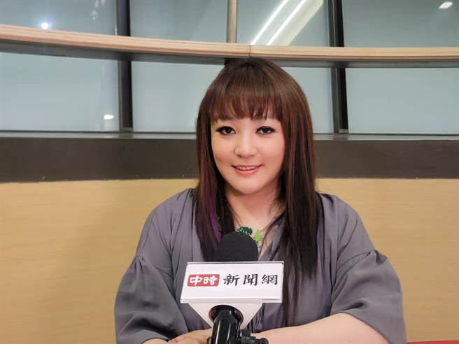 凌威威獲神明應許回酒店操舊業，卻慘無生意上門。(照片/游定剛 拍攝)