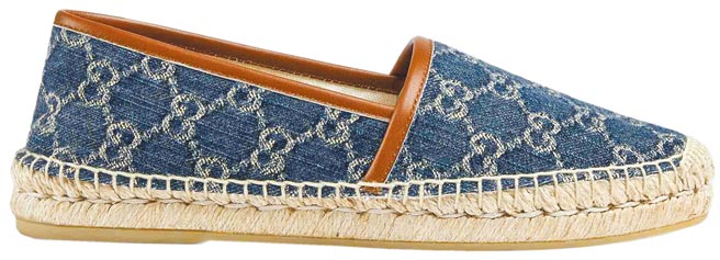 Gucci 丹寧草编女士便鞋，1万8500。（Gucci提供）