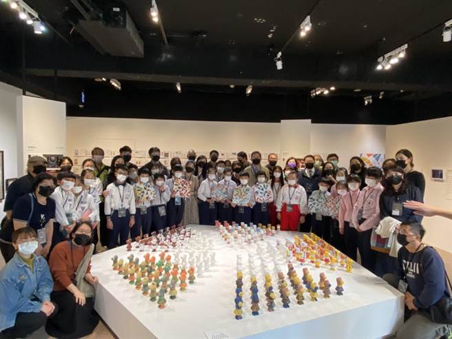 板桥府中15展出「天地俯中－感动牛 枋桥特展」。（新北市文化局提供）