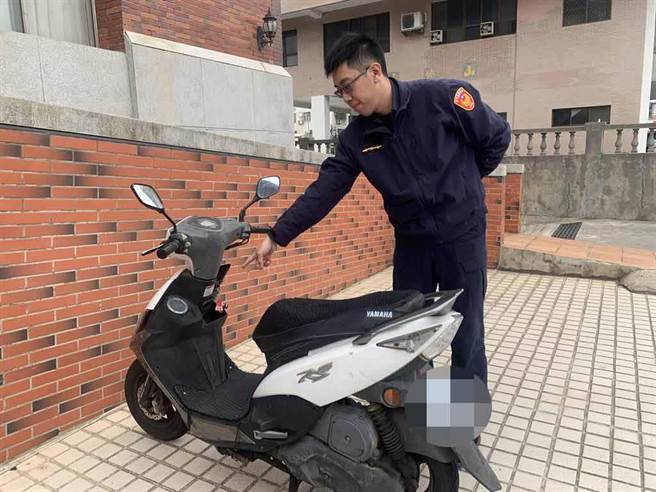 警方提醒停放機車要記得拔鑰匙，以免發生誤會或失竊。（警方提供）