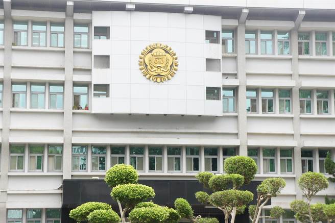 调查局某外勤站秘书请假外出与女性友人会面接受拜托处理私事，被督察处认定有不正常男女关系，记过处分。（本报资料照片）