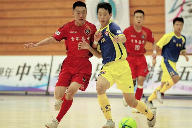 台中市惠文高中、青年高中在109学年度中等学校5人制足球联赛高男组复赛，确定取得决赛门票。（台中市府提供／卢金足台中传真）