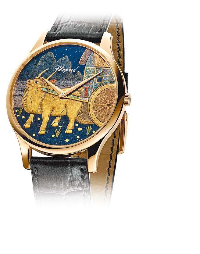 蕭邦L.U.C XP Urushi Year of the Ox 2021金牛年蒔繪腕表，87萬元。（CHOPARD提供）