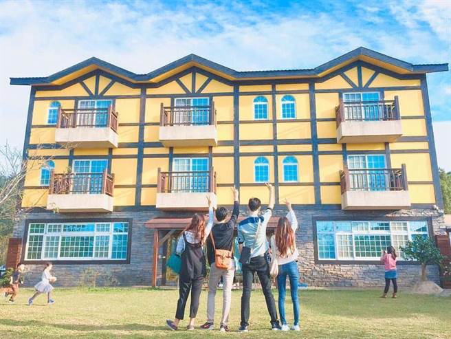 普罗旺斯小木屋餐厅/民宿(图/IG@_teddyhsuan.266_ 提供)