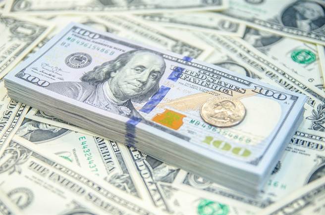 胡润研究院2日发布《2021胡润全球富豪榜》，财富超过10亿美元的大陆企业家达到1058位。（shutterstock）