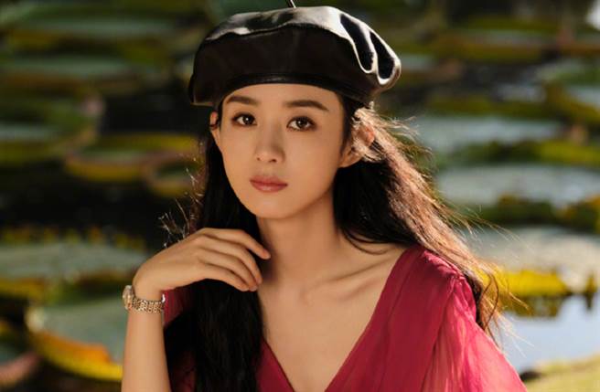 搜狐网命理专栏指出，摩羯、天秤、巨蟹座是3大最有气质的星座女，而女星赵丽颖正是天秤座代表。（图／摘自微博@赵丽颖）