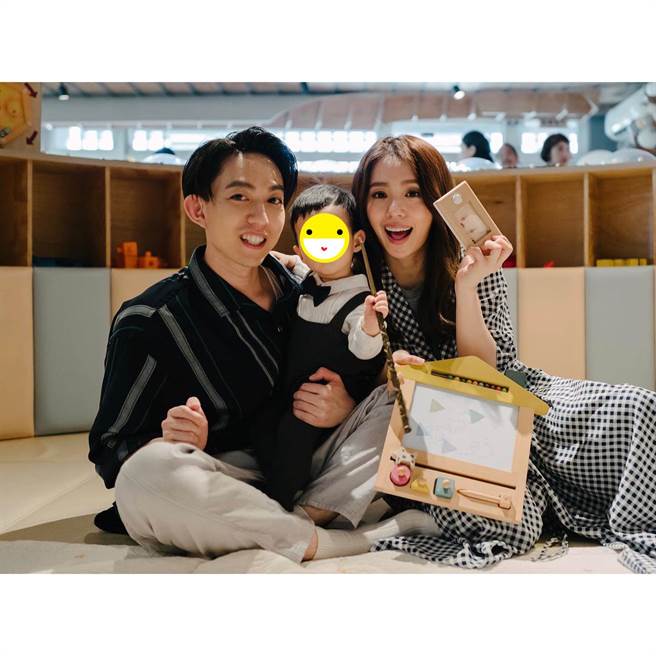 丁文琪和林宥嘉婚后生下一对儿女。（图／翻摄自脸书）
