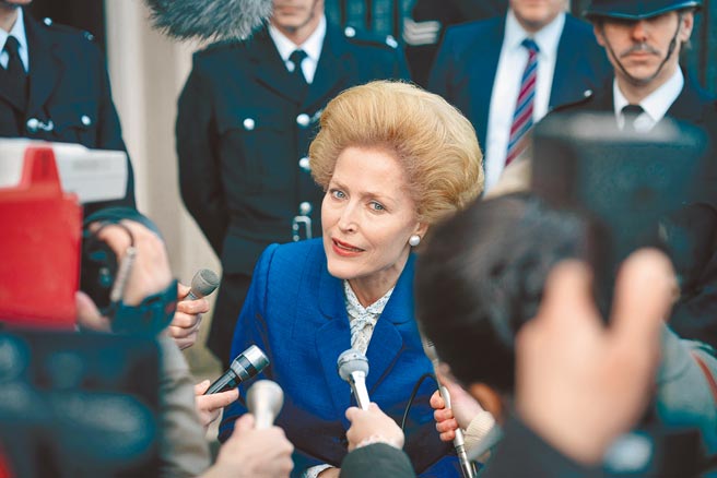 吉莉安德森荣获最佳女配角。（Netflix提供）